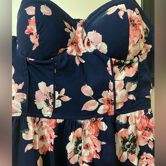 Band of Gypsies Floral Romper. Size S - Picture 2 of 5